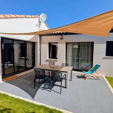 New House With Garden - Near *