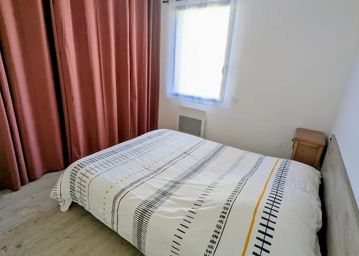 New House With Garden - Near Vakantiehuis